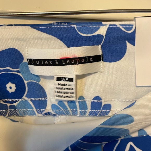 Jules & Leopold Pull On Slim Leg Capri Length blu and white color - Picture 7 of 10